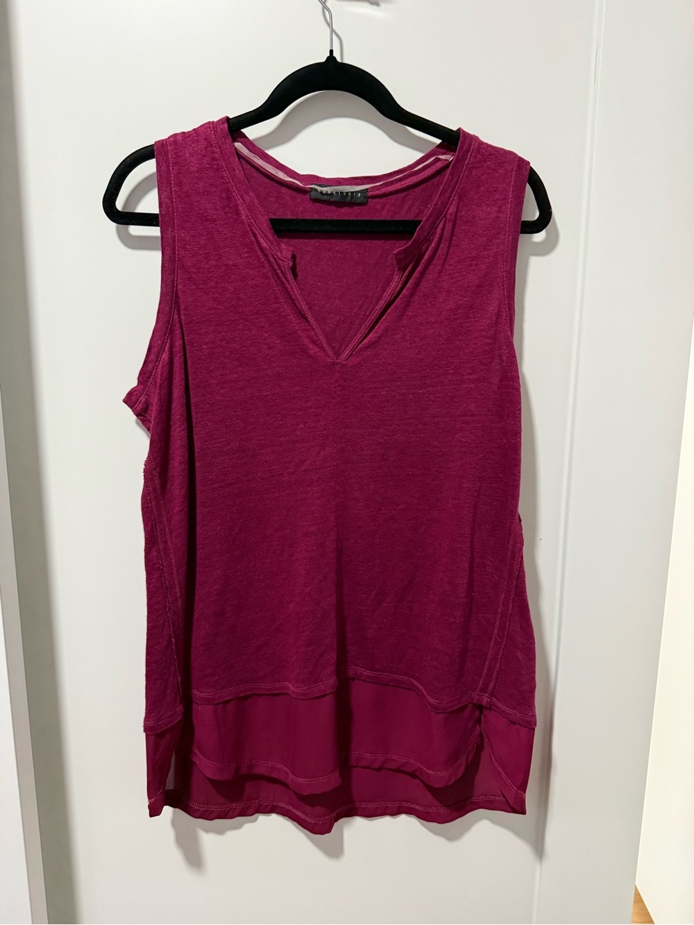Sanctuary Berry V-Neck Layered Hem Tank